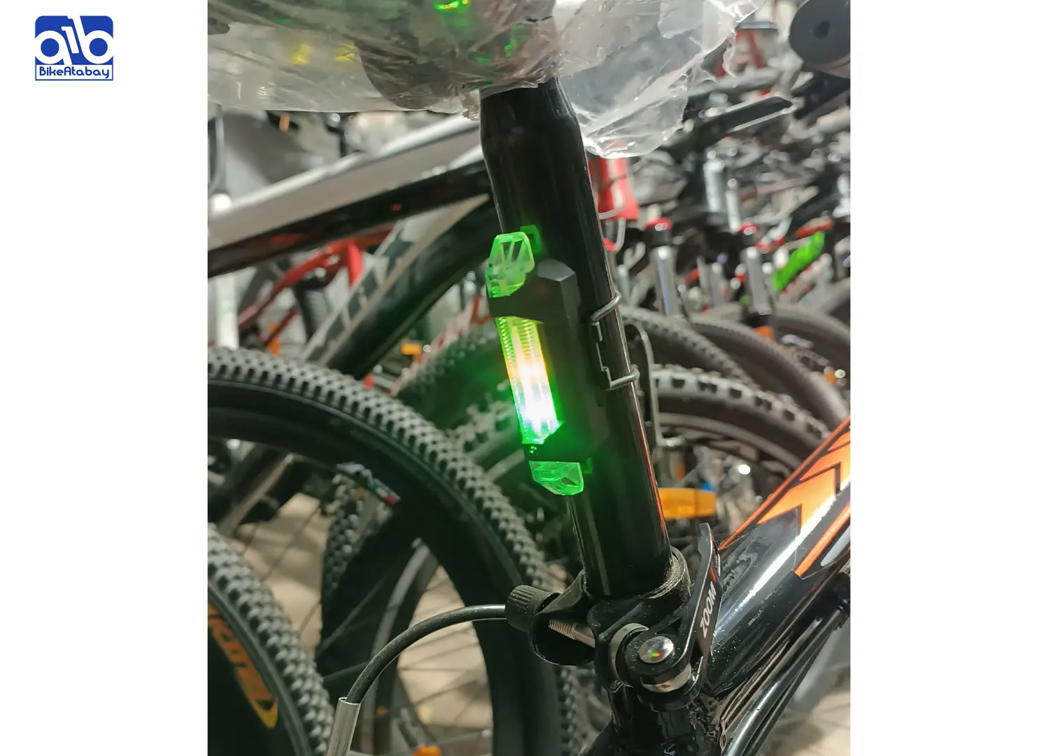 چراغ عقب شارژی دوچرخه مدل 918  نور پلیسی  - تصویر 6
